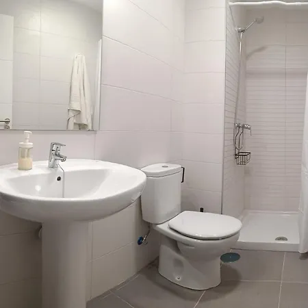 Kiana Mirador Sherry, Parking Gratis