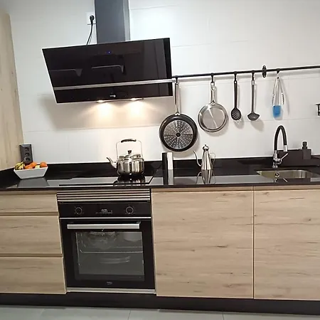 Kiana Mirador Sherry, Parking Gratis *